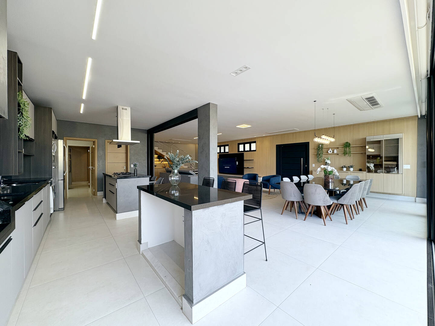Casa à venda – Alphaville, Santana de Parnaíba | 4 suítes, 378m²