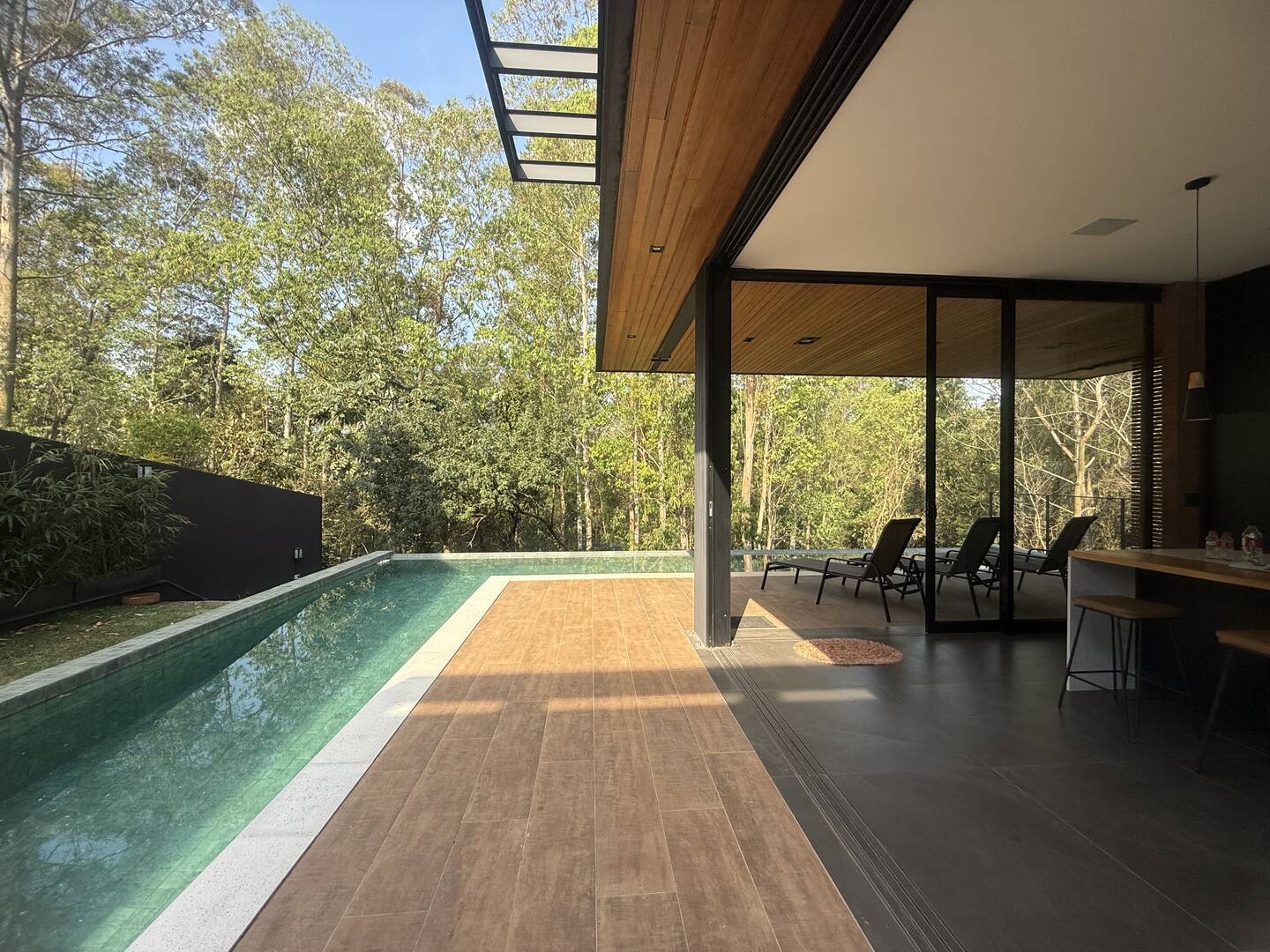 Casa à venda – Cidade Tamboré, Santana de Parnaíba | 3 suítes, 500m²