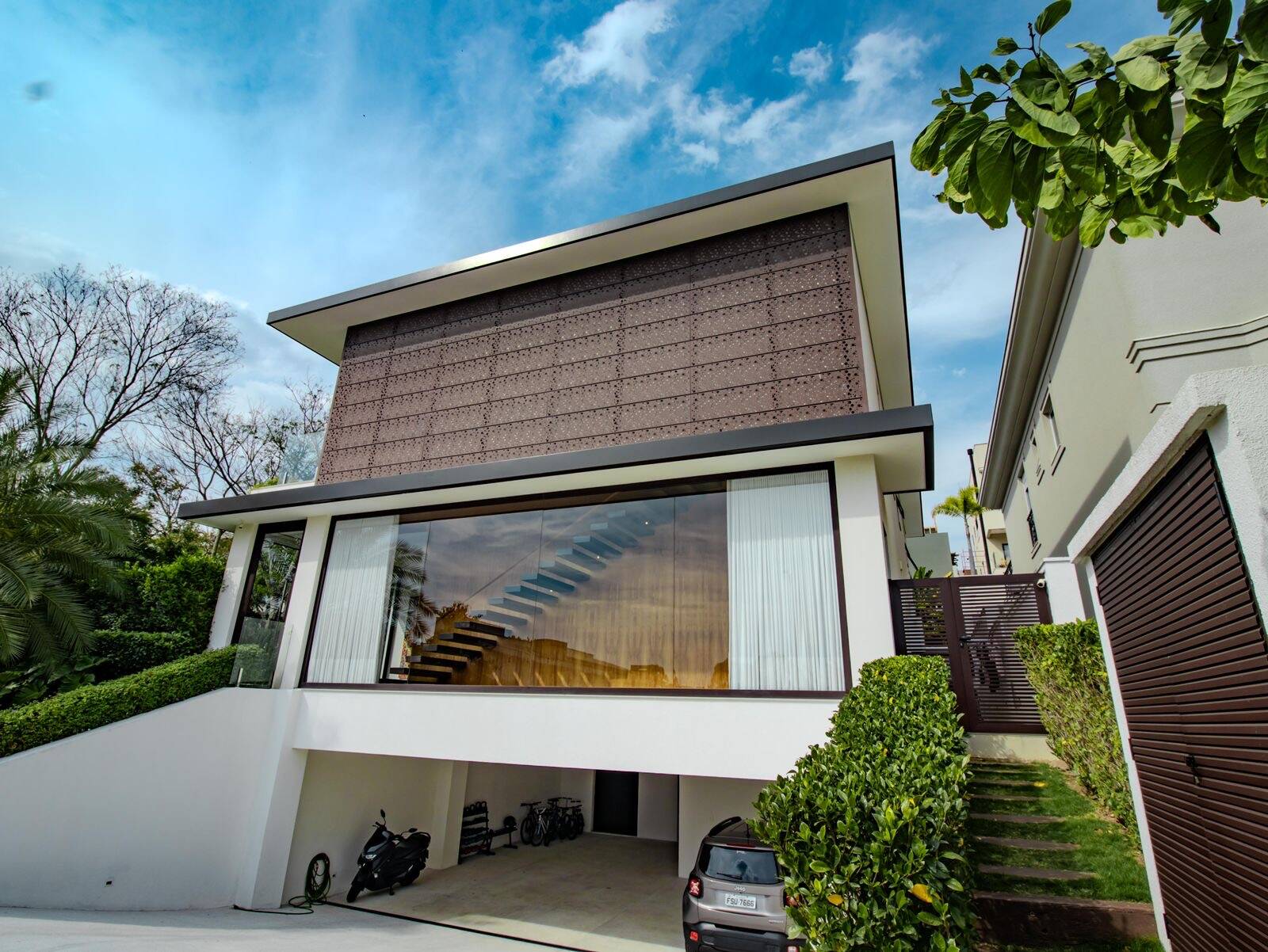 Casa, 4 suítes, 734m², em Tamboré 10 — foto 2