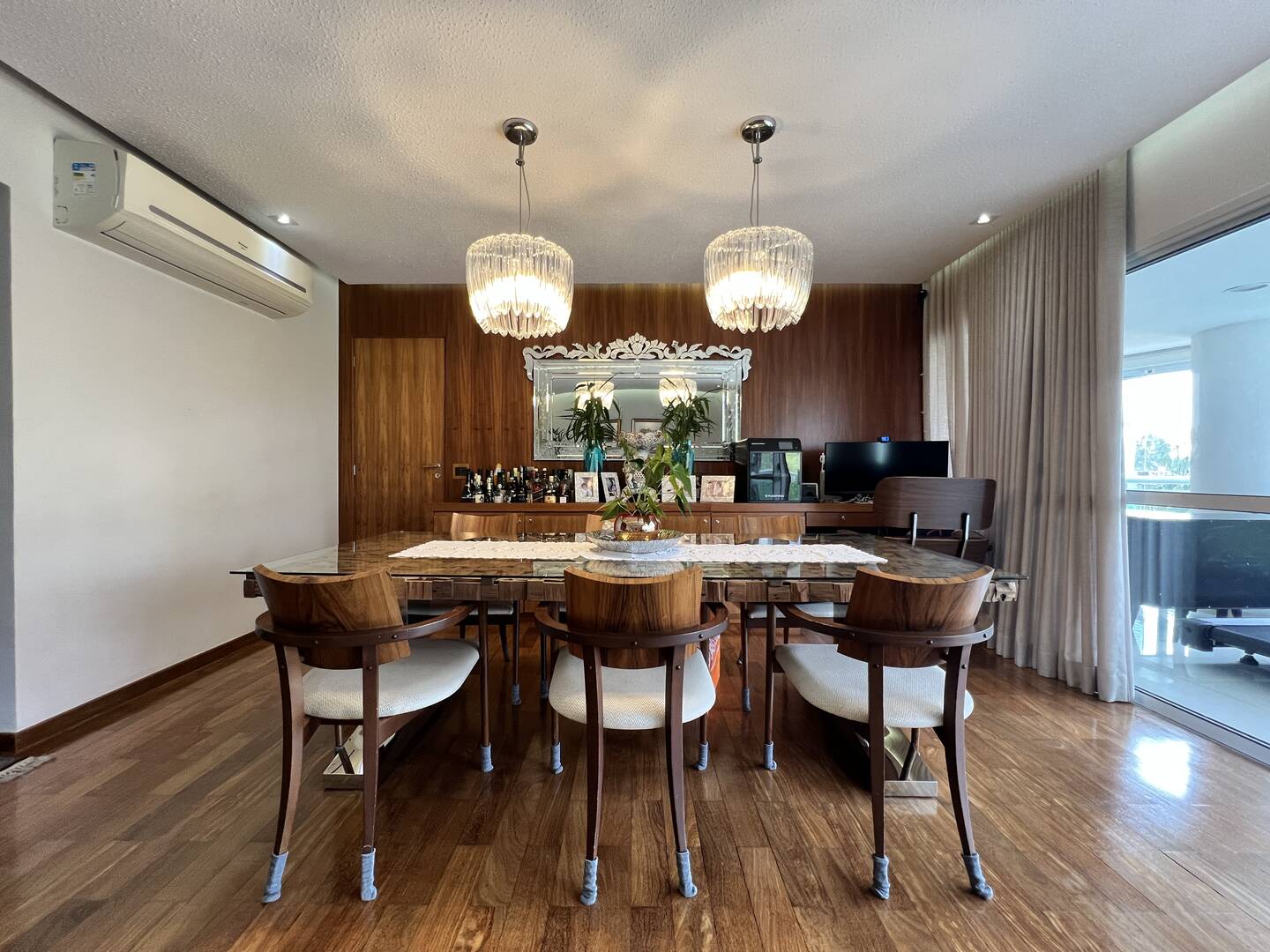 Apartamento à venda – Alphaville, Santana de Parnaíba | 4 suítes, 261m²
