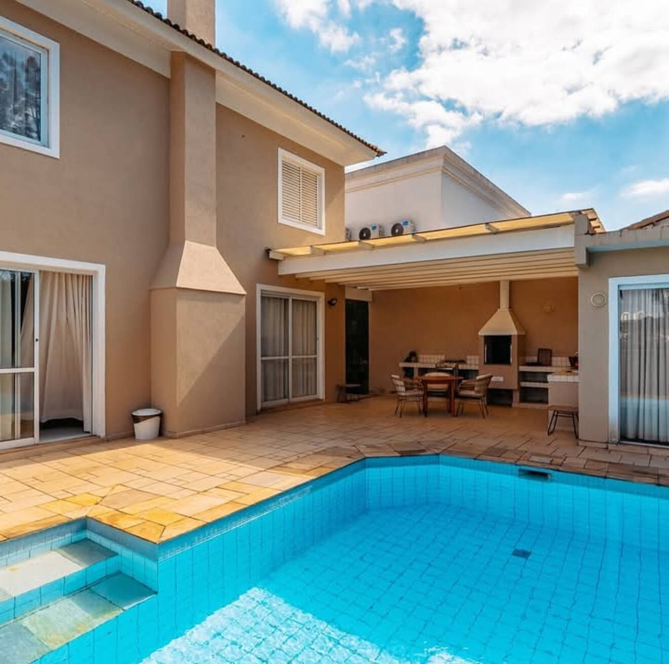 Casa, 4 suítes, 325m², em Alphaville — foto 4