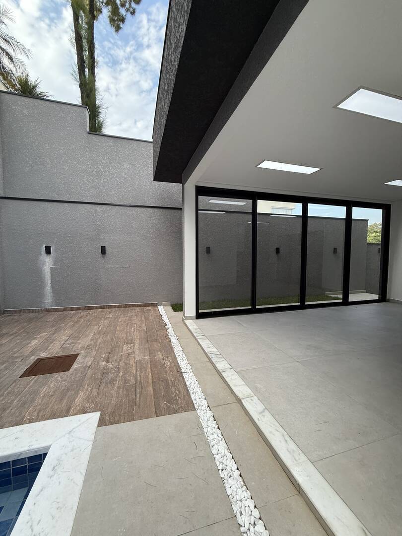 Casa, 4 suítes, 275m², em Alphaville — foto 3