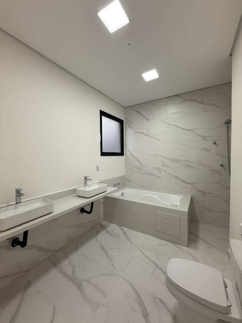 Casa, 4 suítes, 275m², em Alphaville — foto 6