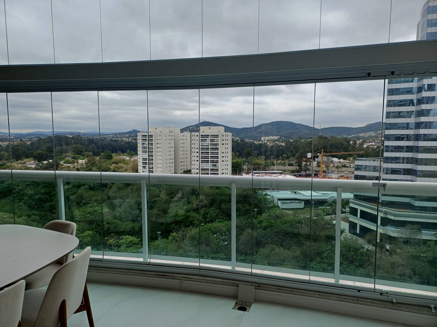 Apartamento, 4 suítes, 336m², em Alphaville Empresarial — foto 3