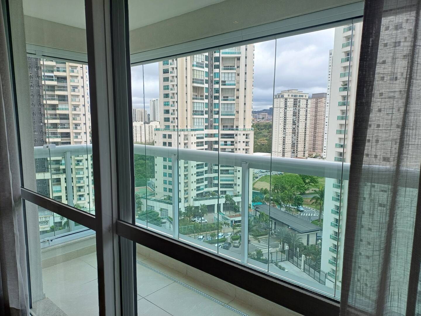 Apartamento, 4 suítes, 336m², em Alphaville Empresarial — foto 10