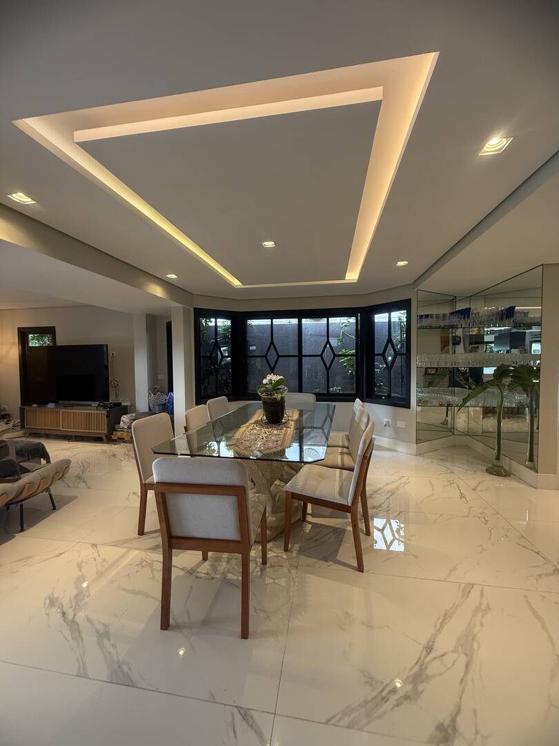 Casa, 3 suítes, 260m², em Alphaville — foto 4