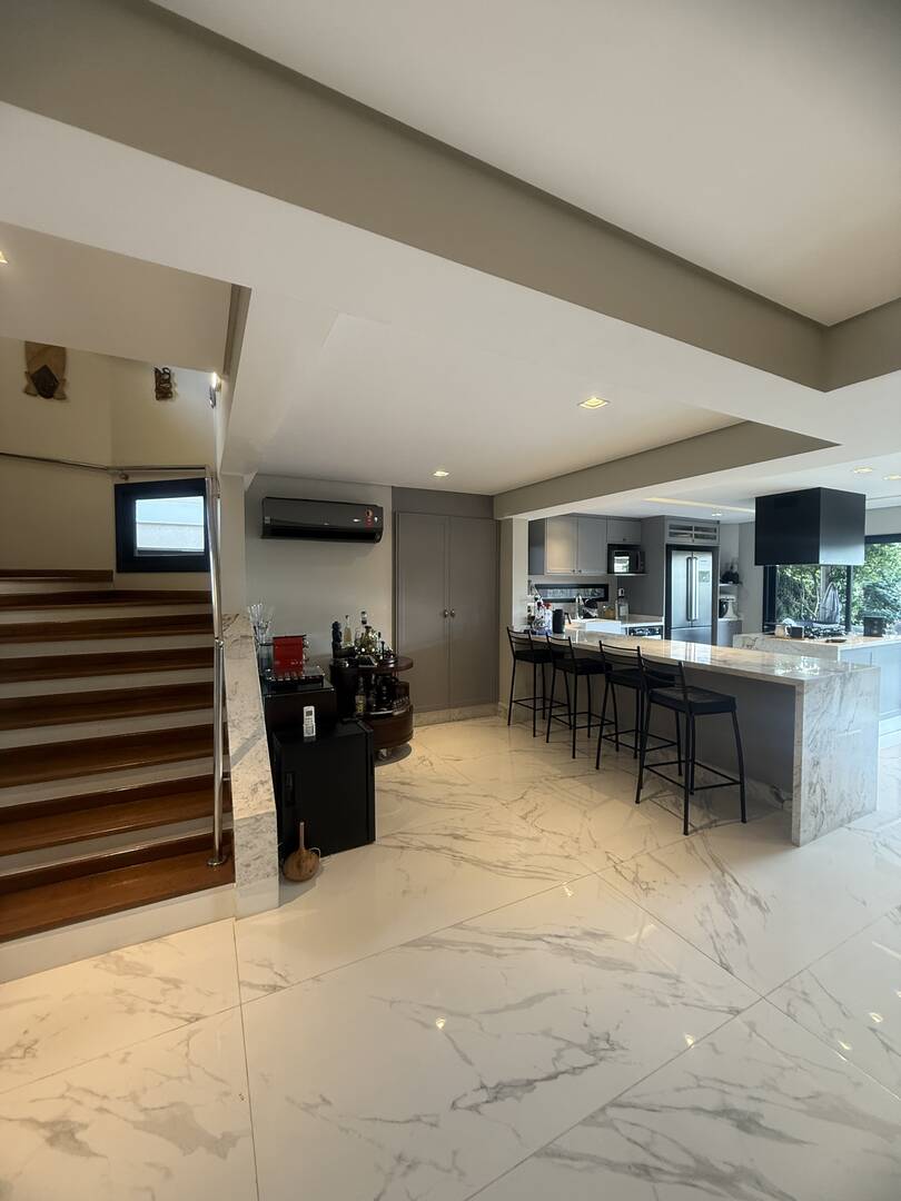 Casa, 3 suítes, 260m², em Alphaville — foto 6