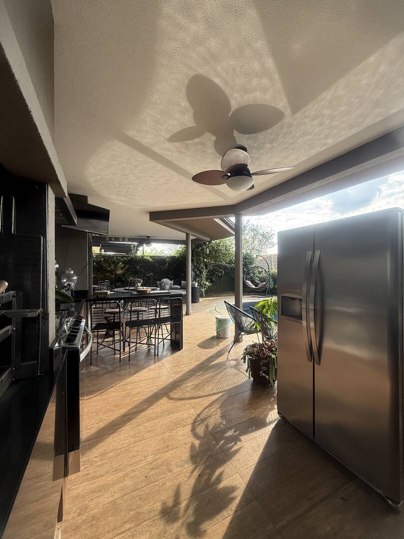 Casa, 3 suítes, 260m², em Alphaville — foto 24