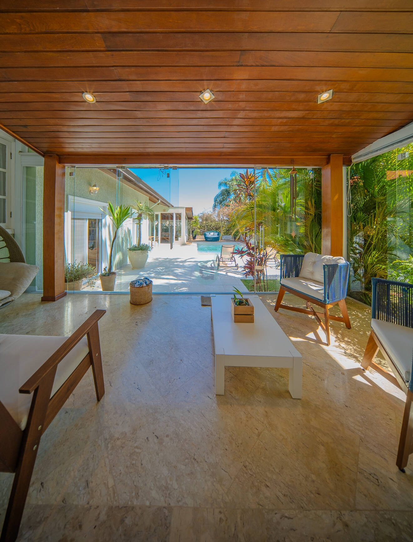 Casa, 3 suítes, 350m², em Alphaville — foto 11