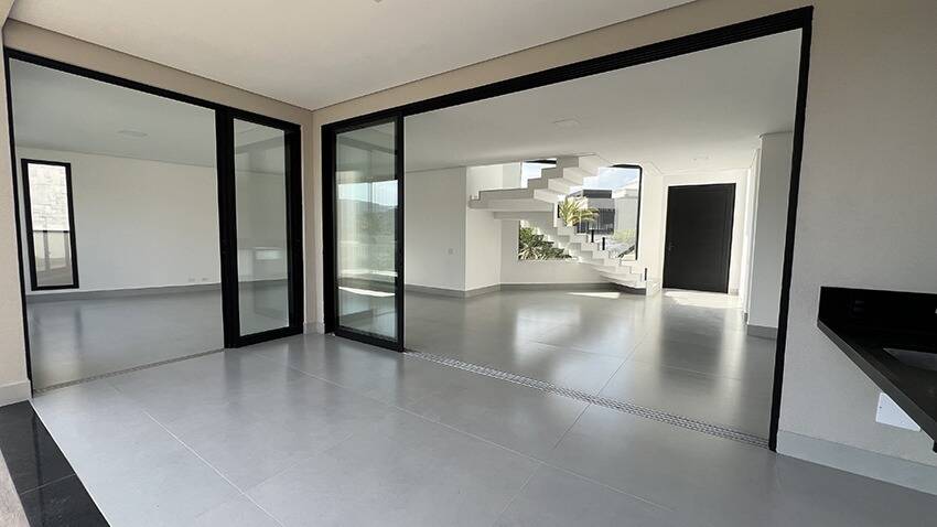 Casa, 4 suítes, 350m², em Alphaville — foto 4