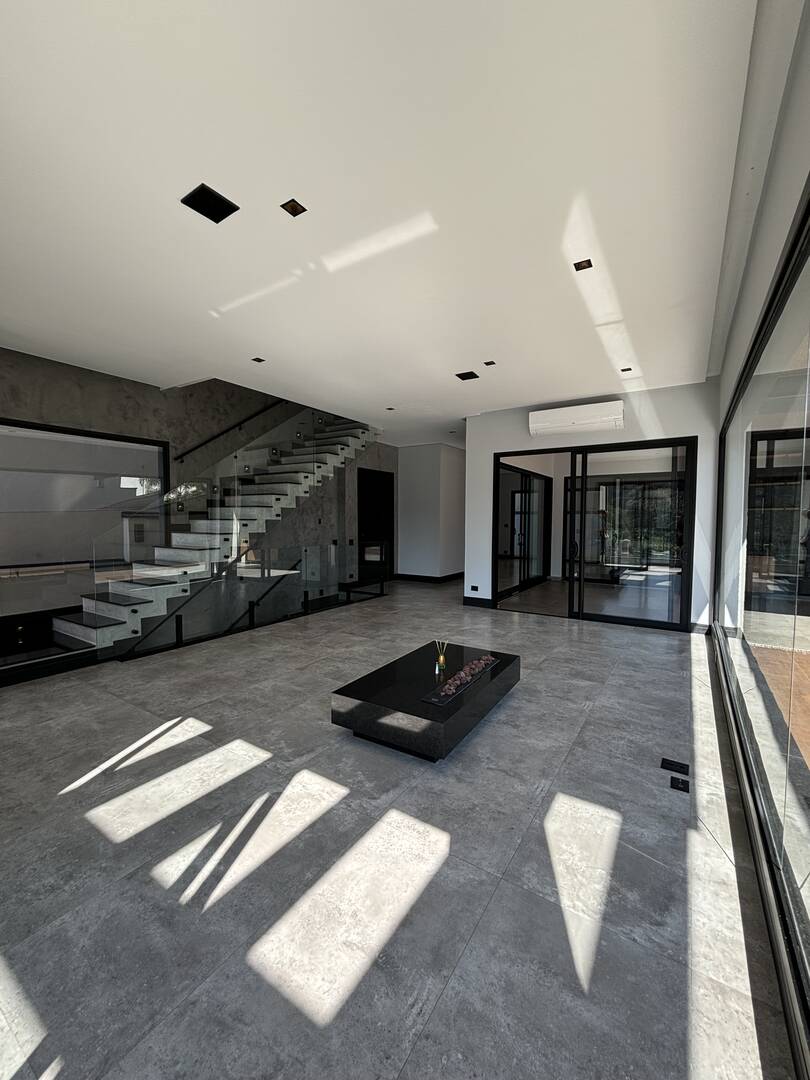 Casa, 370m², em Alphaville — foto 6