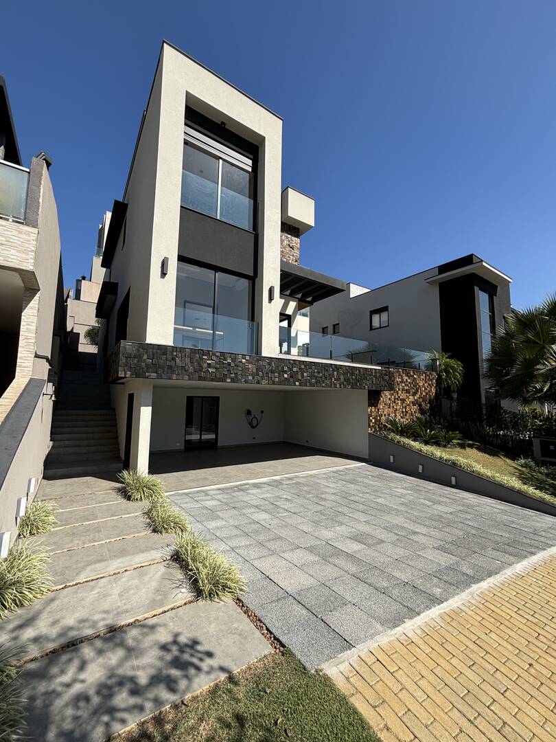 Casa à venda – Alphaville, Santana de Parnaíba | 370m²