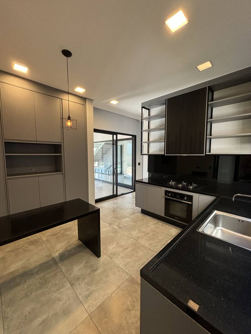 Casa, 370m², em Alphaville — foto 9