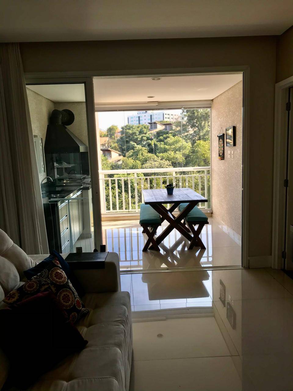 Apartamento para alugar – Alphaville, Santana de Parnaíba | 1 suíte, 96m²