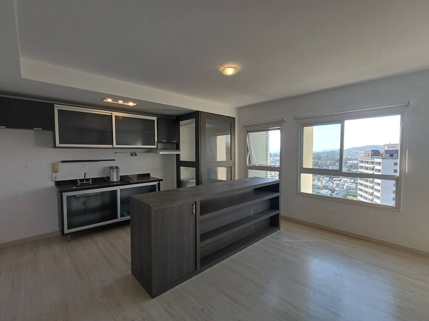 Apartamento à venda – Alphaville, Barueri | 1 suíte, 62m²