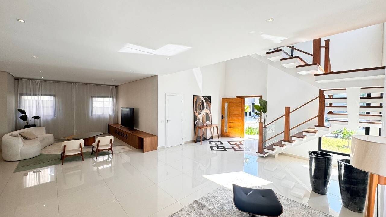 Casa à venda – Tamboré, Santana de Parnaíba | 4 suítes, 400m²