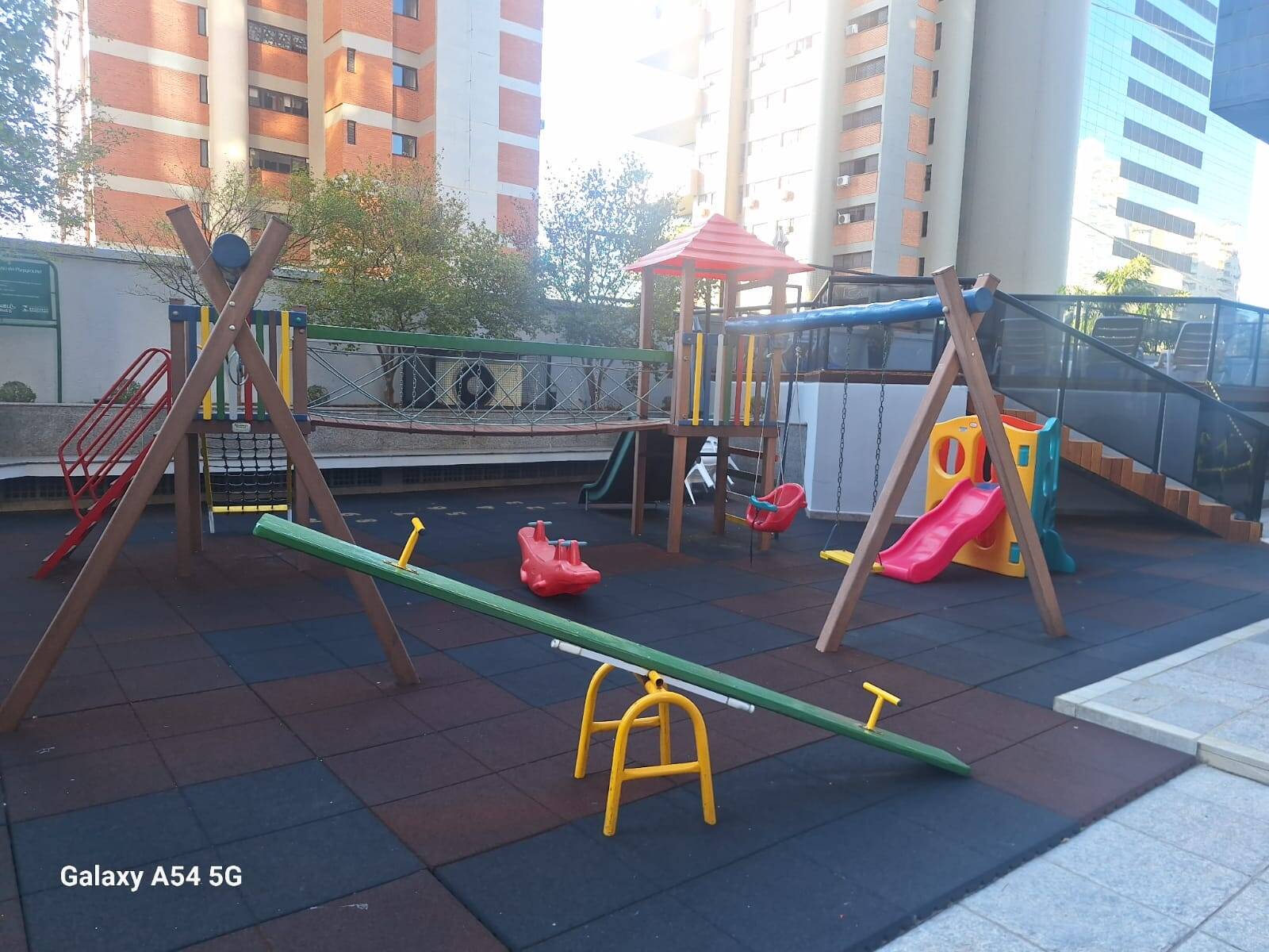 Apartamento, 1 suíte, 165m², em Alphaville Centro Industrial e Empresarial/Alphaville. — foto 10