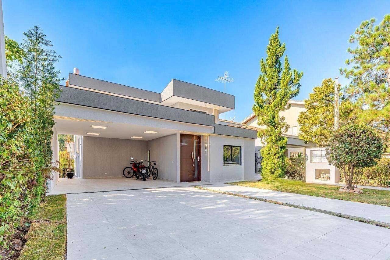 Casa à venda – Alphaville, Santana de Parnaíba | 4 suítes, 317m²