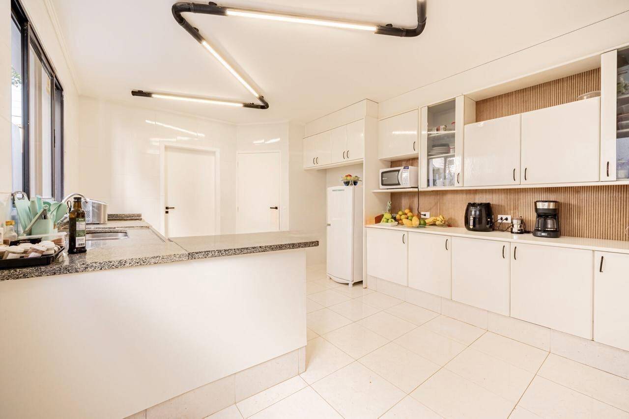 Casa, 4 suítes, 317m², em Alphaville — foto 10