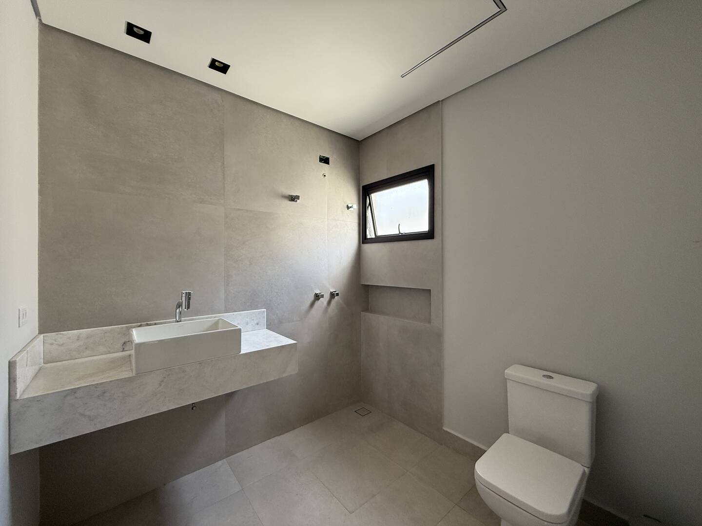 Casa, 4 suítes, 370m², em Colinas da Anhangüera — foto 19