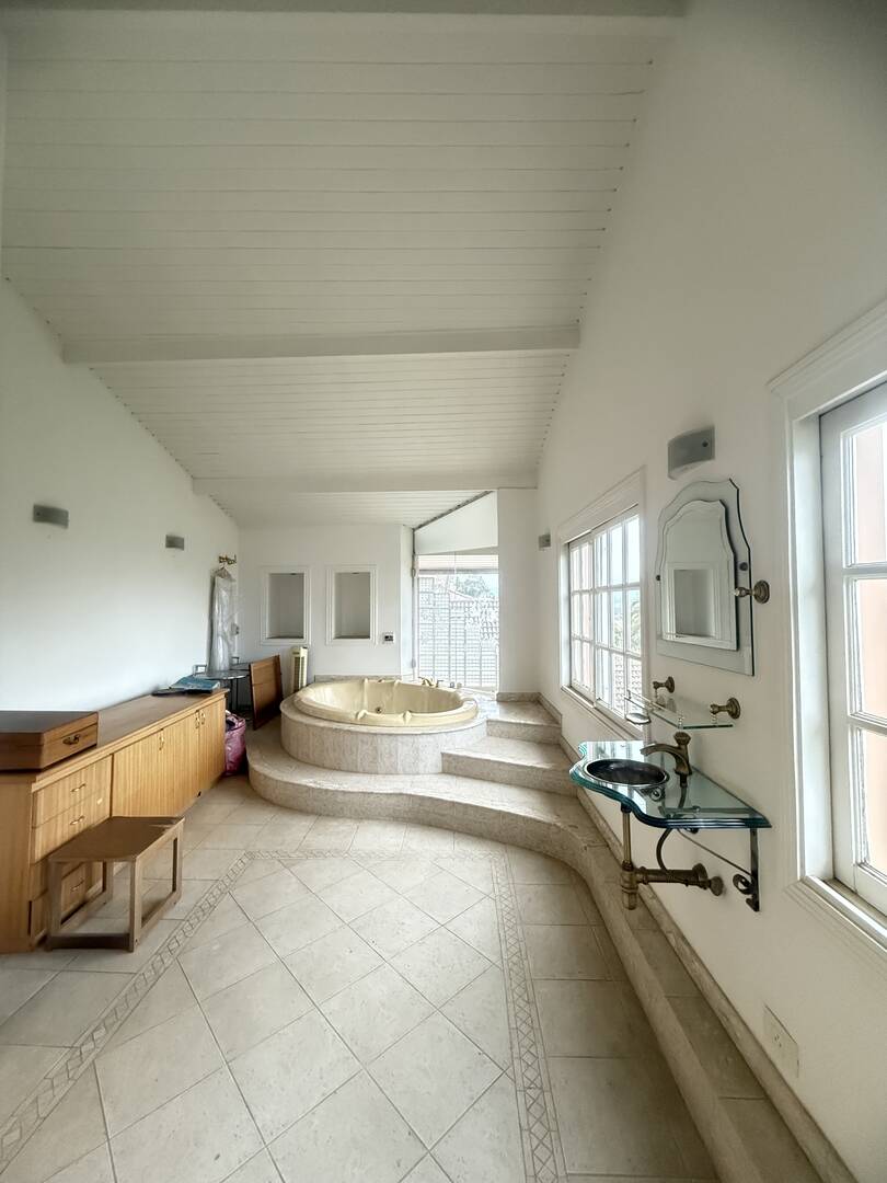 Casa, 4 suítes, 338m², em Alphaville — foto 17