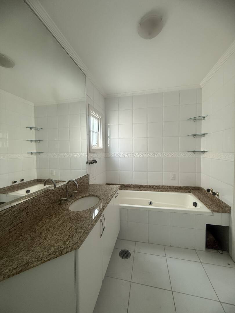 Casa, 4 suítes, 450m², em Alphaville — foto 14