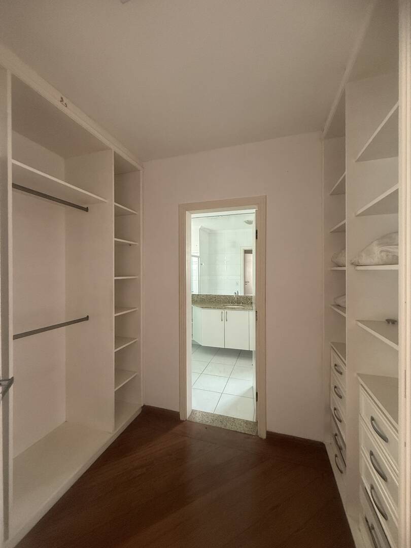 Casa, 4 suítes, 450m², em Alphaville — foto 17