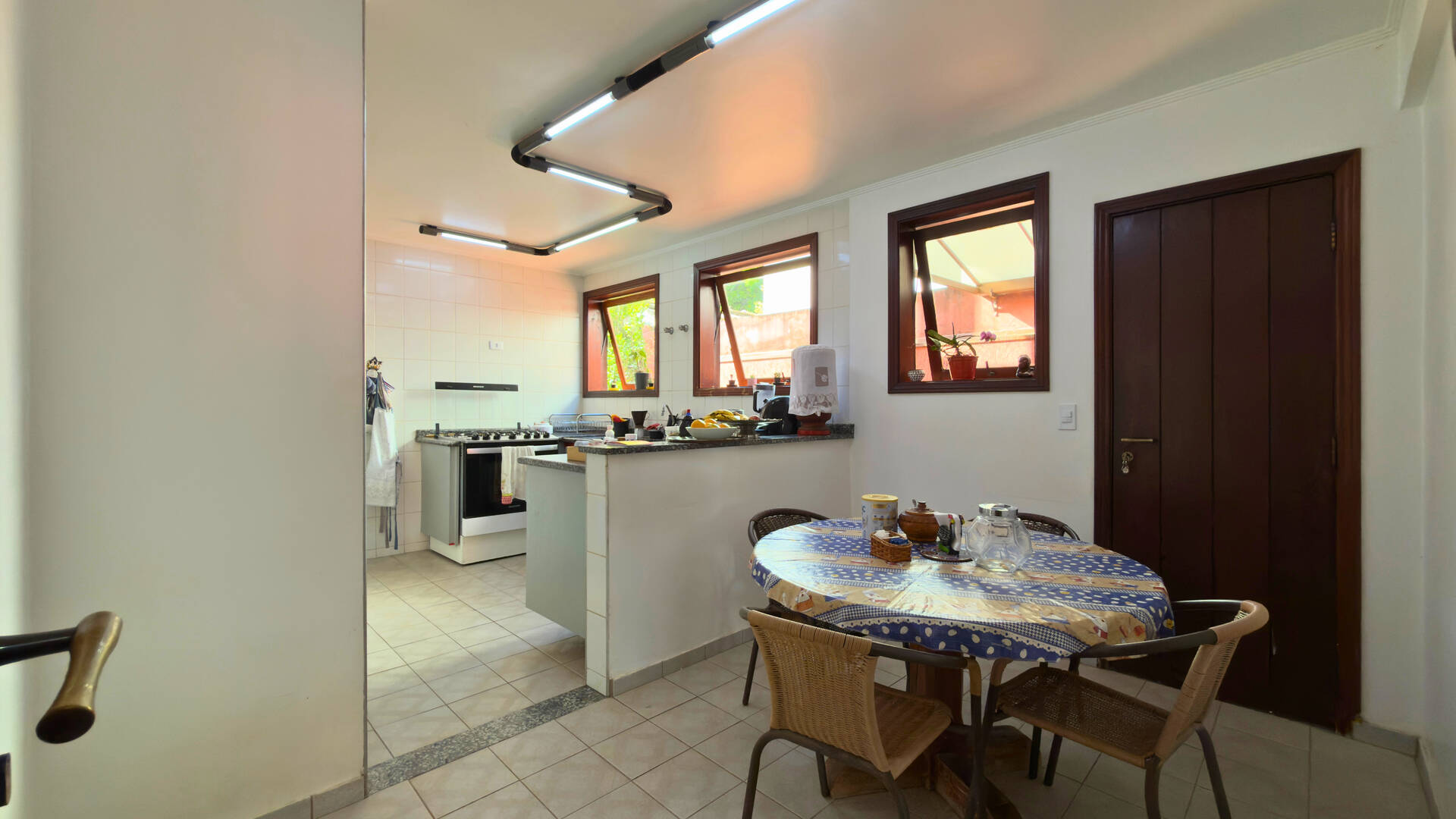 Casa, 2 suítes, 305m², em Alphaville — foto 12