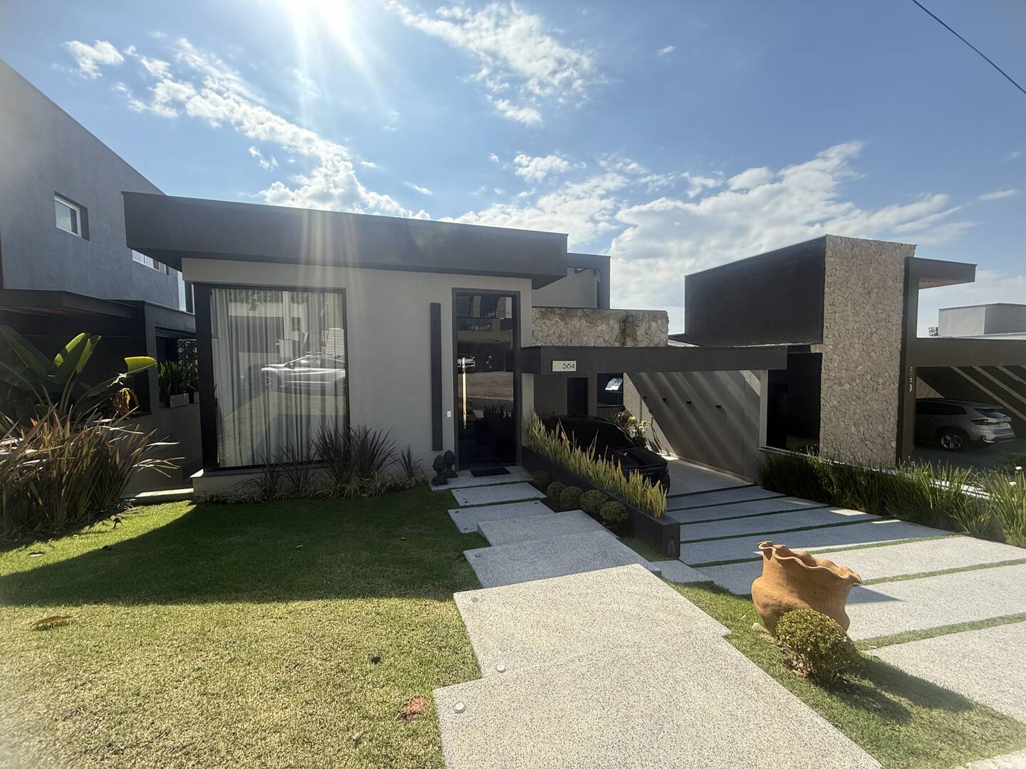 Casa à venda – Alpha Sitio, Santana de Parnaíba | 3 suítes, 335m²
