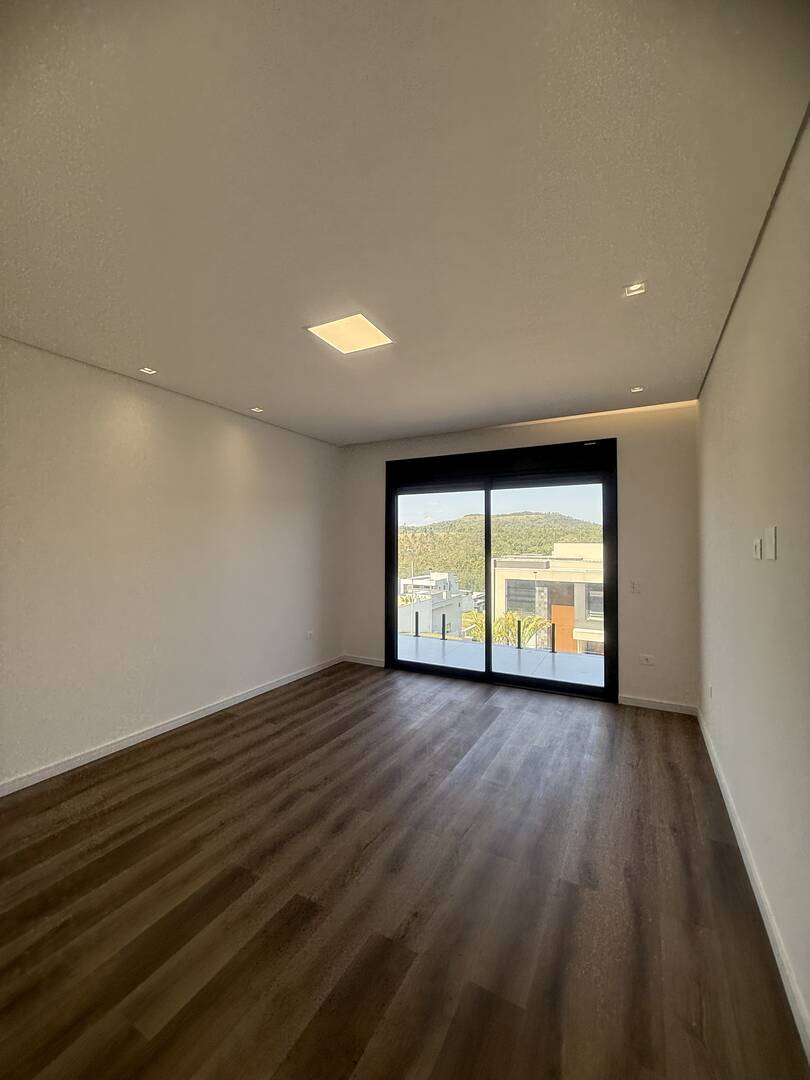 Casa, 4 suítes, 387m², em Colinas da Anhangüera — foto 5