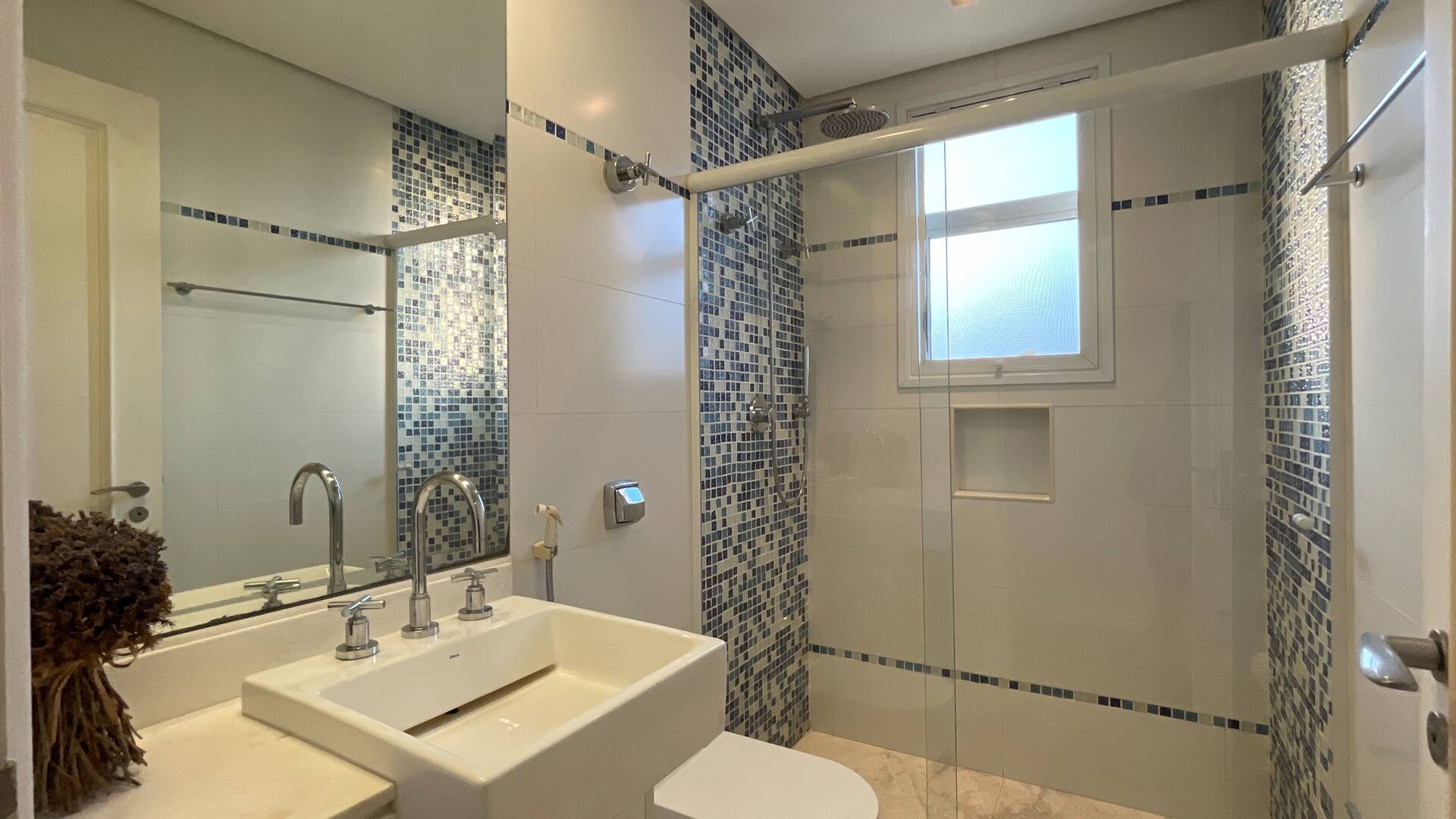 Casa, 4 suítes, em Tamboré — foto 35
