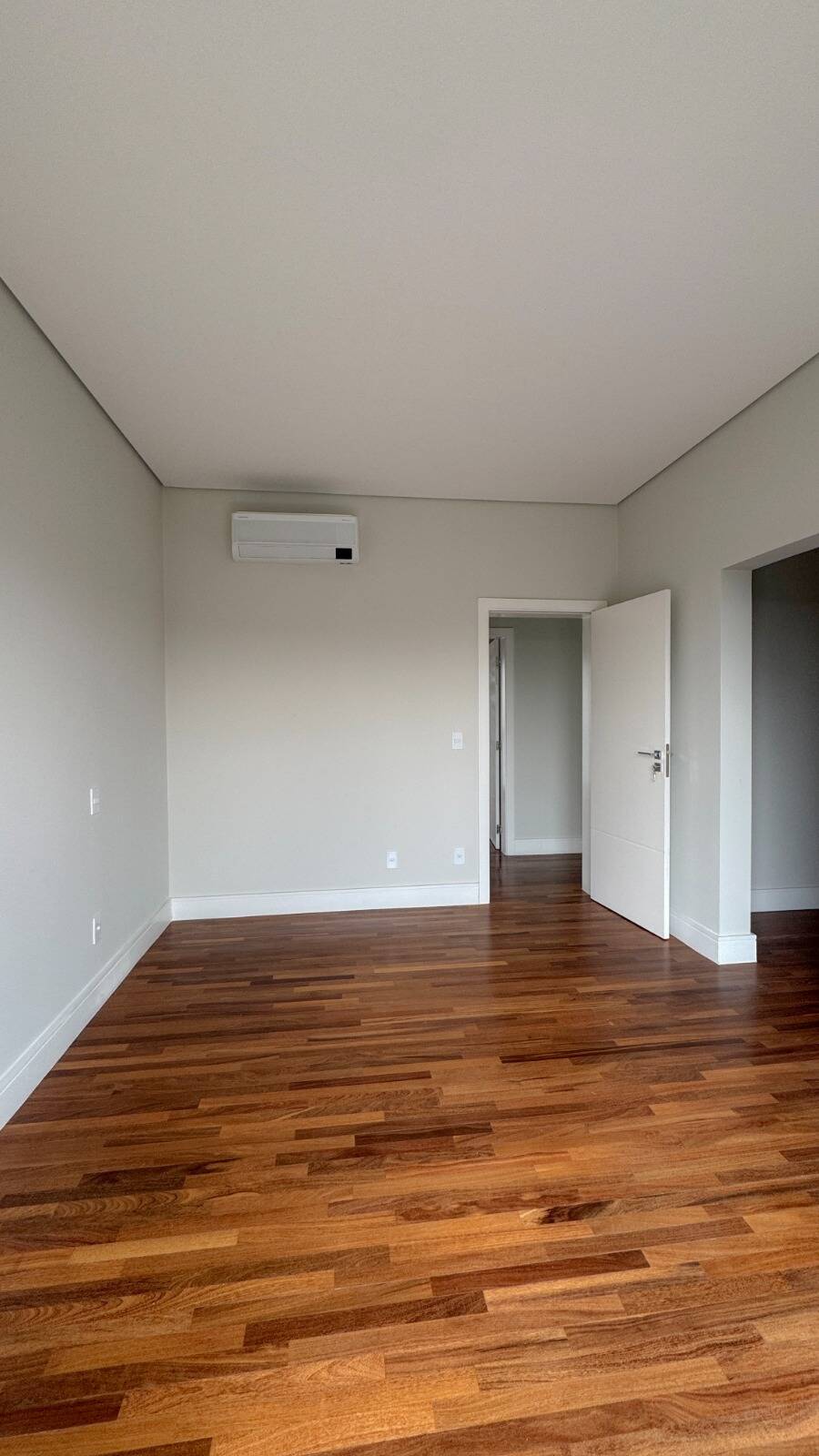 Casa, 4 suítes, 435m², em Alphaville — foto 16