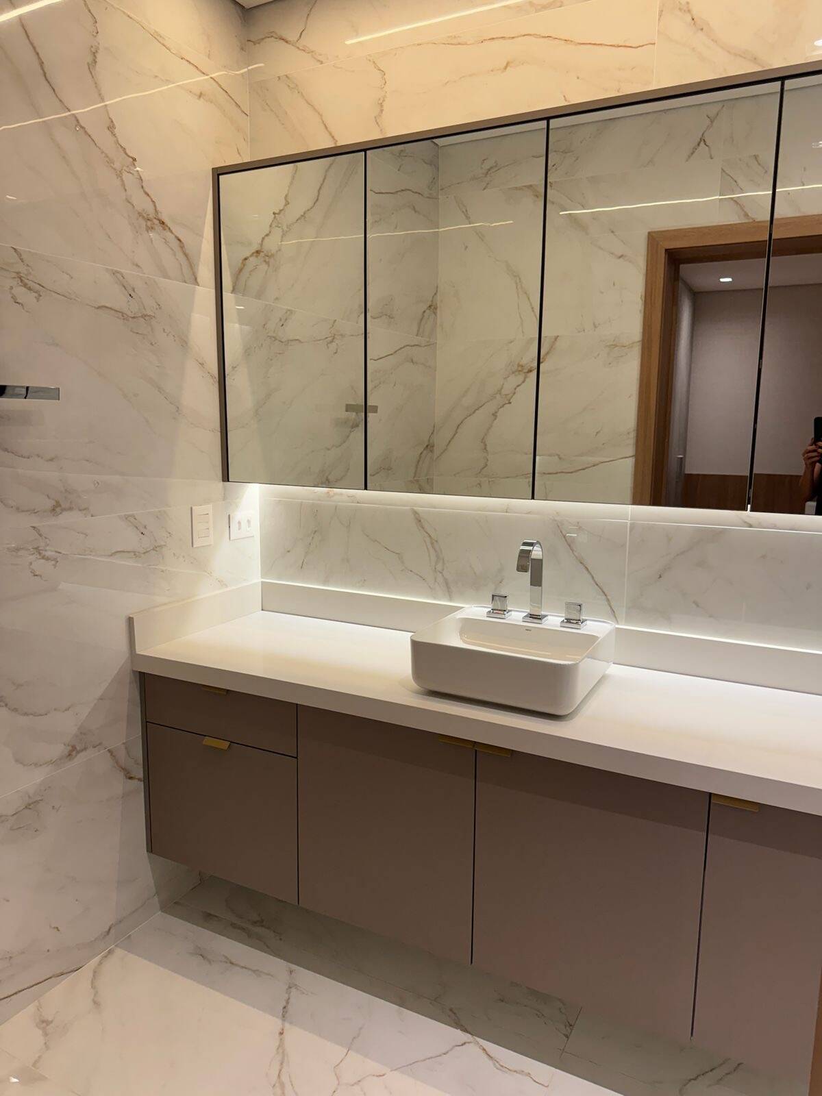 Casa, 4 suítes, 420m², em Cidade Tamboré — foto 19