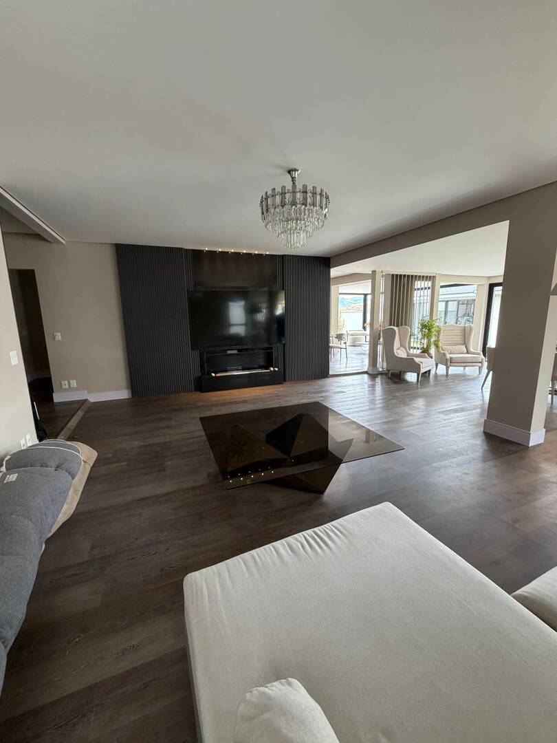 Casa, 5 suítes, 350m², em Alphaville Residencial Dois — foto 3