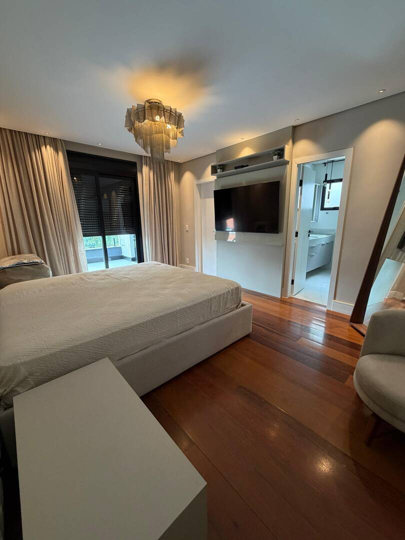 Casa, 5 suítes, 350m², em Alphaville Residencial Dois — foto 17