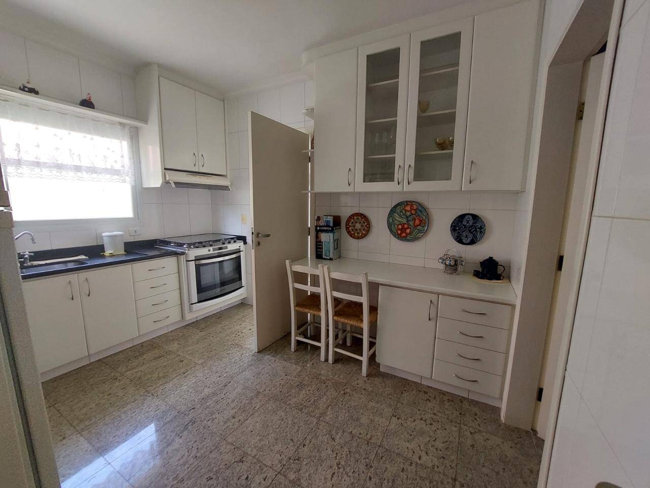 Casa, 2 suítes, 350m², em Alphaville — foto 16