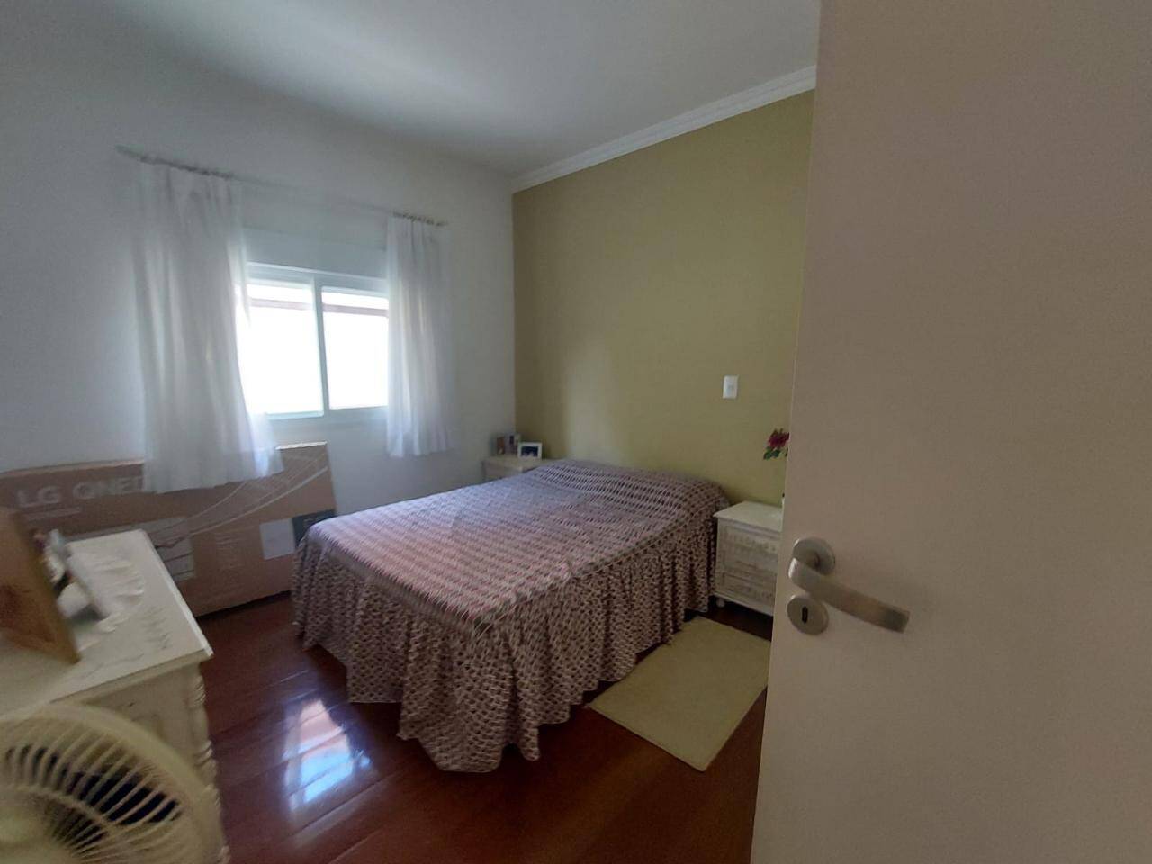 Casa, 2 suítes, 350m², em Alphaville — foto 23