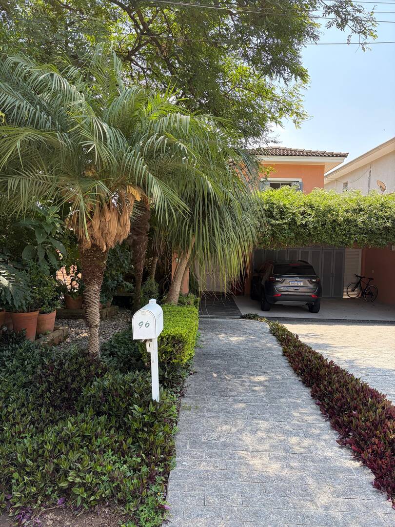 Casa, 2 suítes, 350m², em Alphaville — foto 2