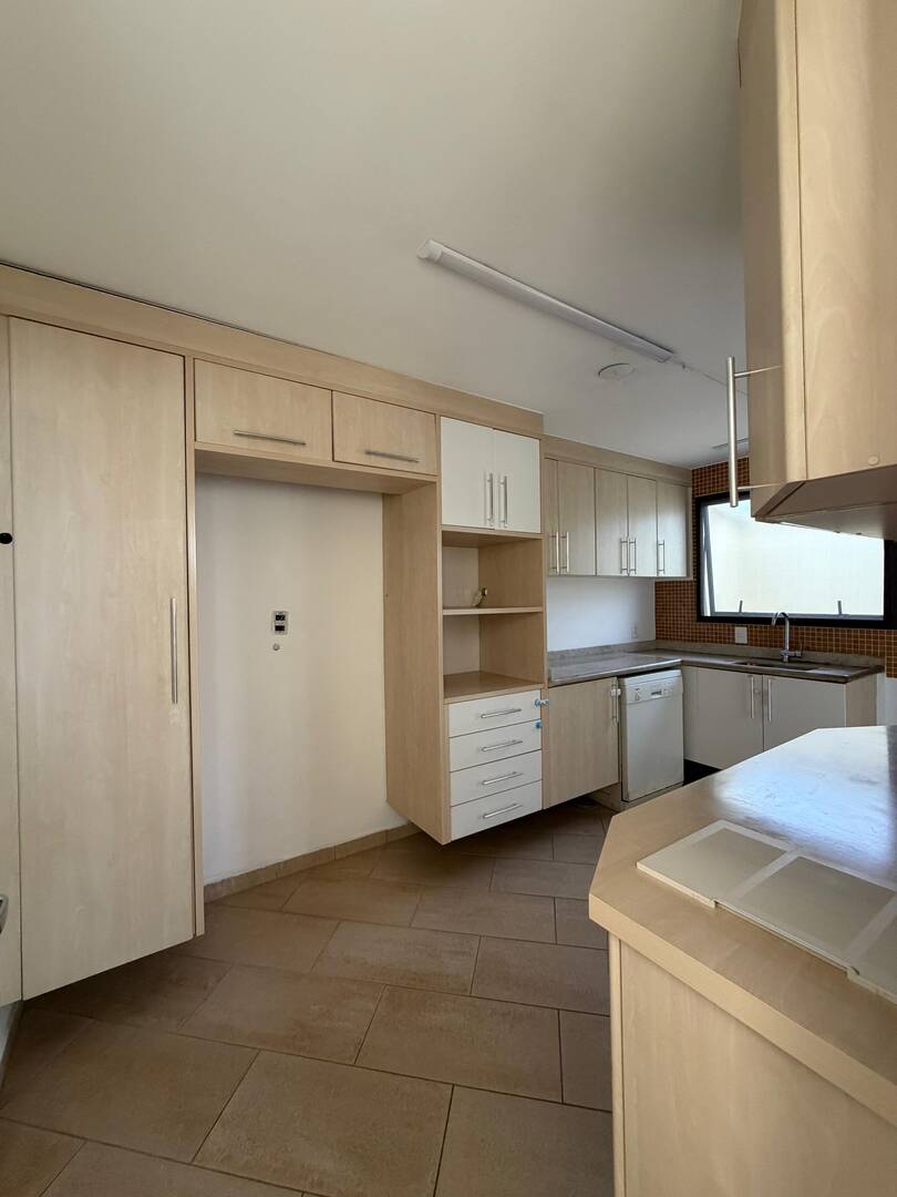 Casa, 1 suíte, 180m², em Alphaville — foto 3