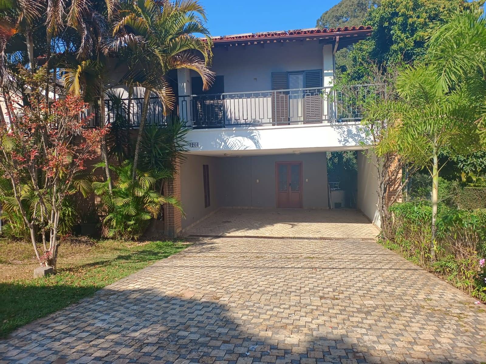 Casa à venda – Alphaville, Santana de Parnaíba | 3 suítes, 500m²