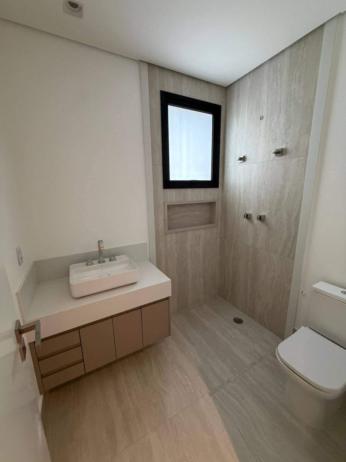 Casa, 4 suítes, 443m², em Alphaville — foto 4