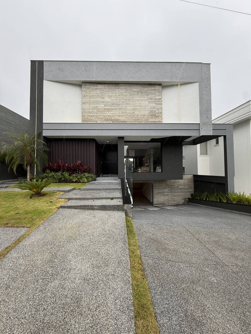Casa à venda – Alphaville, Santana de Parnaíba | 4 suítes, 489m²
