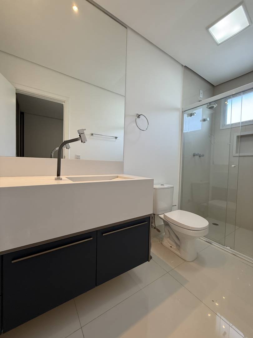 Casa, 4 suítes, 380m², em Tamboré 10 — foto 2