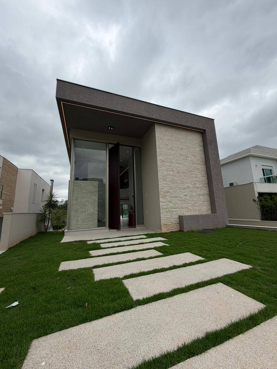 Casa, 4 suítes, 667m², em Alphaville — foto 2