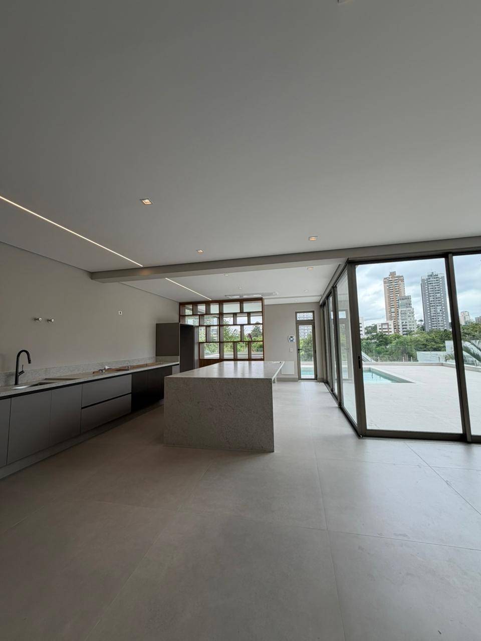 Casa, 4 suítes, 667m², em Alphaville — foto 40