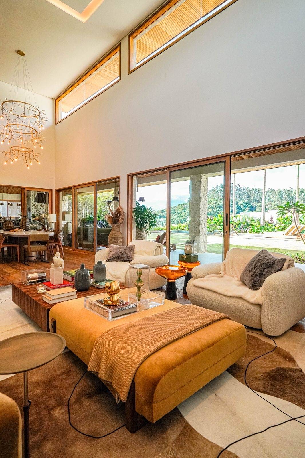 Casa, 4 suítes, em Tamboré — foto 2