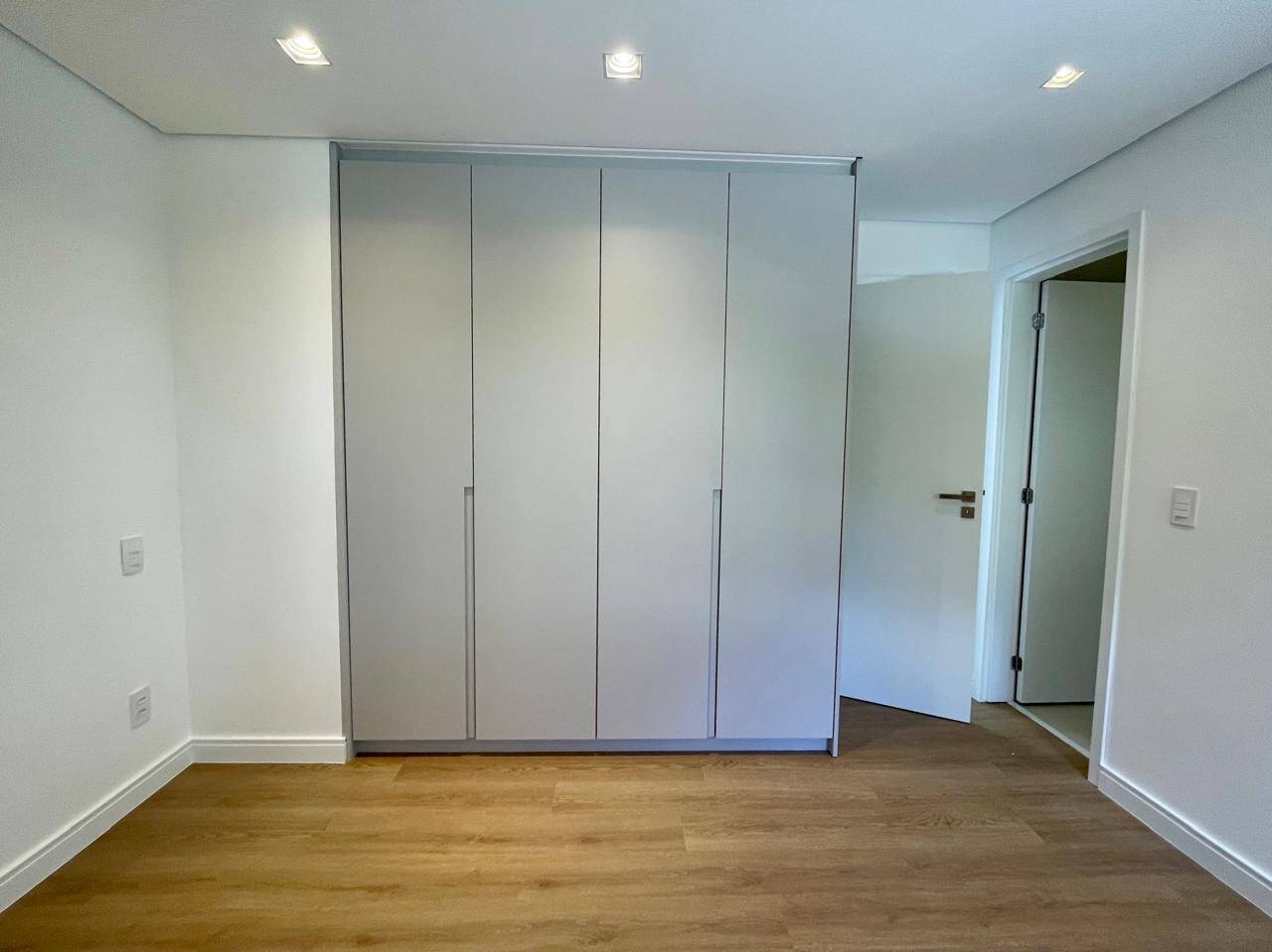 Casa, 4 suítes, 422m², em Alphaville Residencial Dois — foto 7