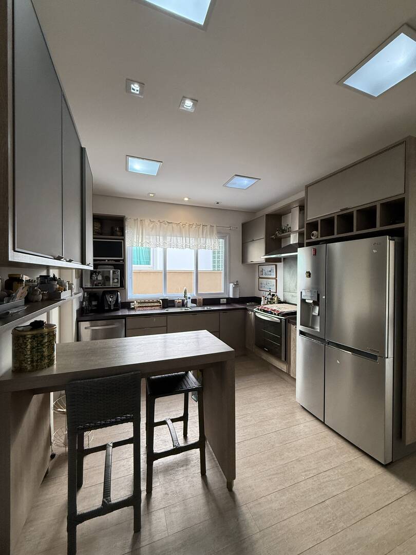 Casa, 4 suítes, 498m², em Alphaville Residencial Um — foto 13