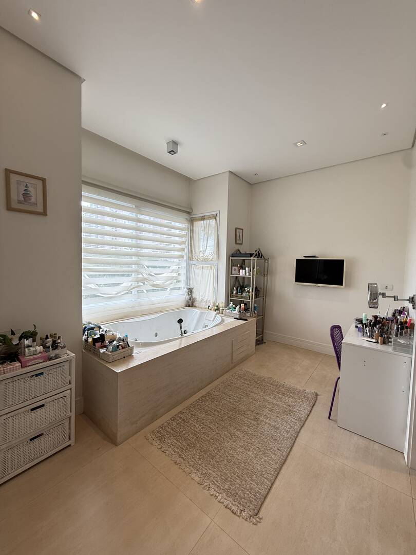 Casa, 4 suítes, 498m², em Alphaville Residencial Um — foto 20