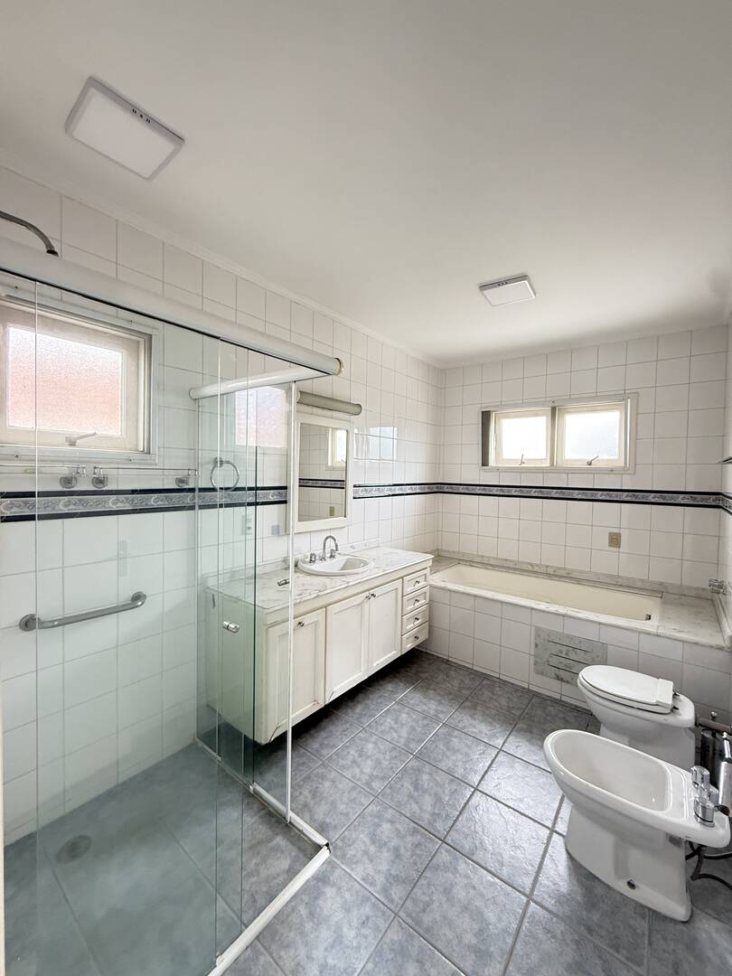 Casa, 4 suítes, 220m², em Alphaville — foto 21
